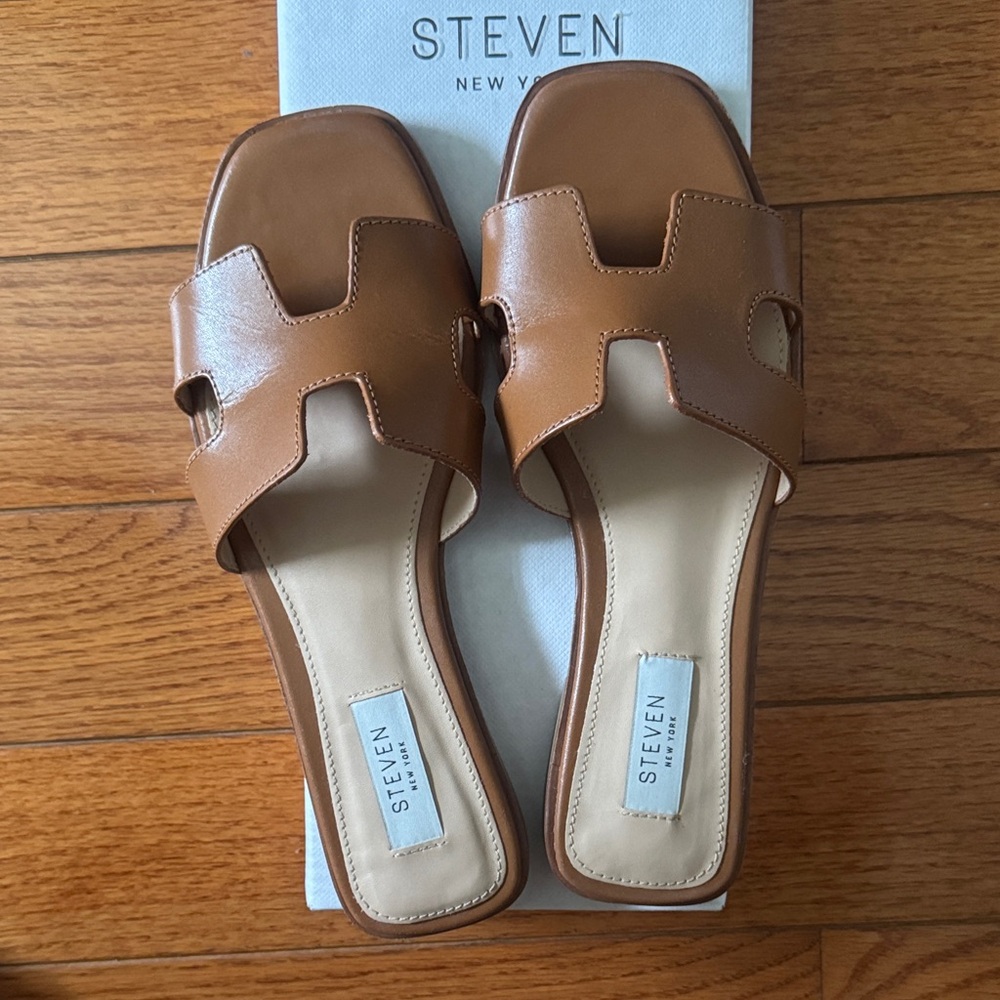 Steve Madden sandals